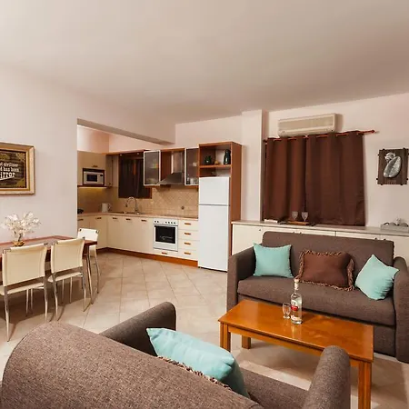 Villa Akros And Suites Keri Buitenkant foto