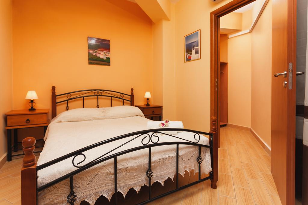 Akros And Appartement *